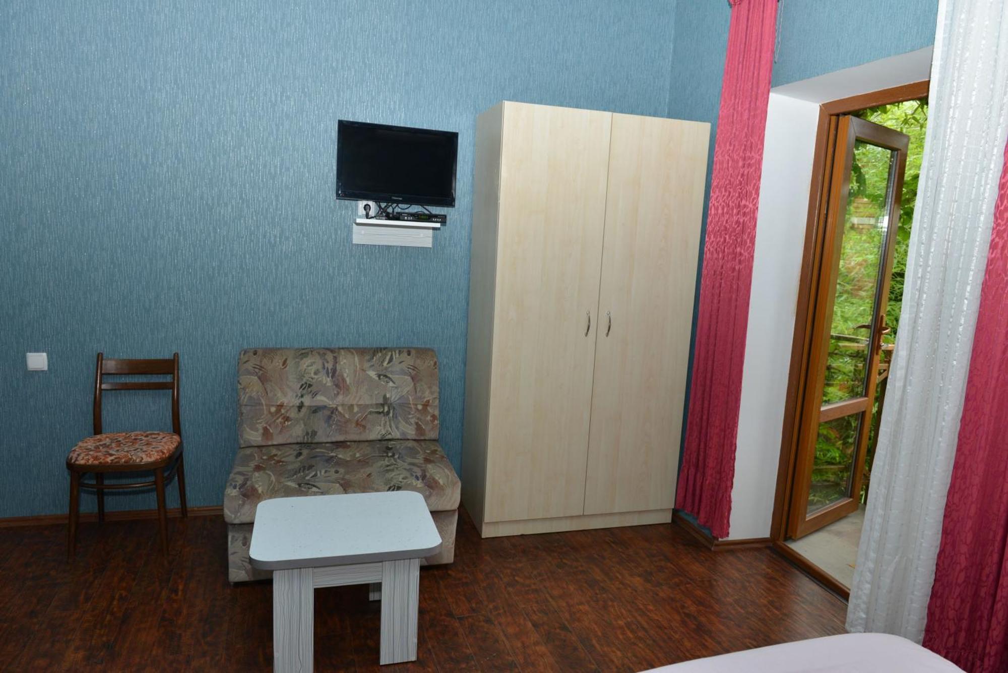 ホテル Tourist アハルツィヘ 部屋 写真